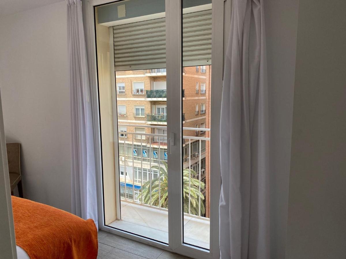 Апартаменты Dobo Malaga Soho Экстерьер фото
