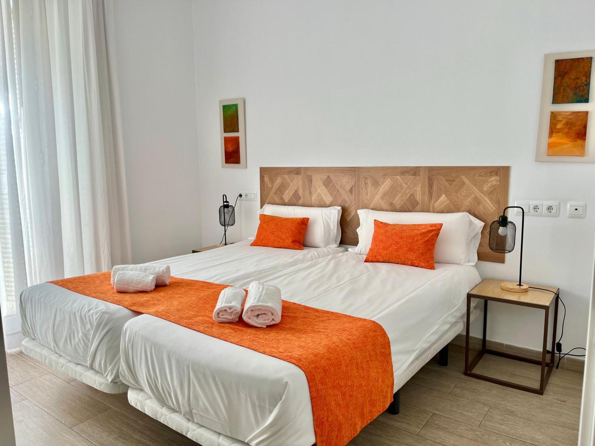 Апартаменты Dobo Malaga Soho Экстерьер фото